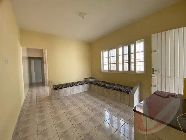 Casa 2 quartos e 1 banheiro, para alugar, no bairro Caiçara em Praia Grande