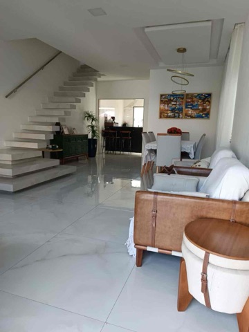 Casa com 300m² 3 quartos e 3 banheiros, à venda, no bairro Parque Novo Jockey em Campos dos Goytacazes