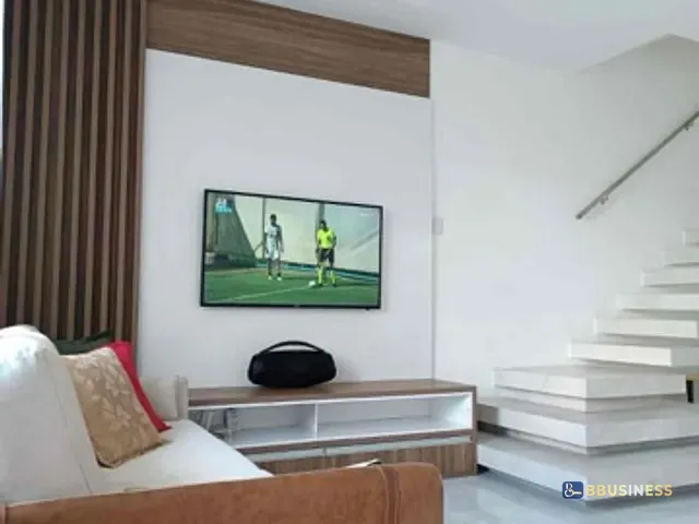 Casa com 300m² 3 quartos e 3 banheiros, à venda, no bairro Parque Novo Jockey em Campos dos Goytacazes