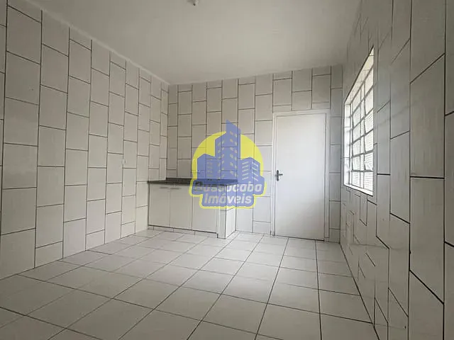 Casa com 80m² 2 quartos e 1 banheiro, para alugar, no bairro Bela Vista em Osasco