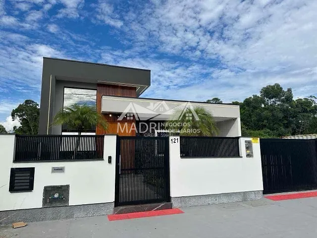 Casa com 112m² 3 quartos e 2 banheiros, à venda, no bairro Potecas em São José
