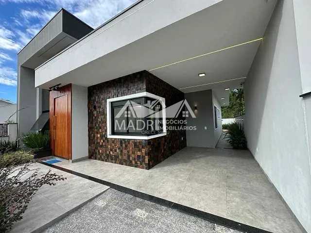 Casa com 112m² 3 quartos e 2 banheiros, à venda, no bairro Potecas em São José
