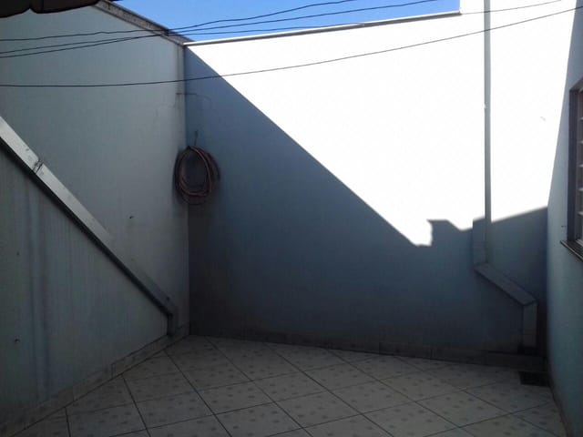 Casa com 209m² 3 quartos e 1 banheiro, à venda, no bairro Residencial Nossa Terra em Cambé