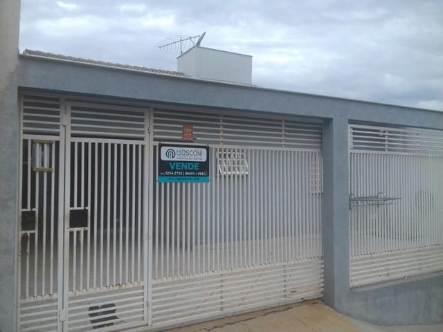 Casa com 209m² 3 quartos e 1 banheiro, à venda, no bairro Residencial Nossa Terra em Cambé