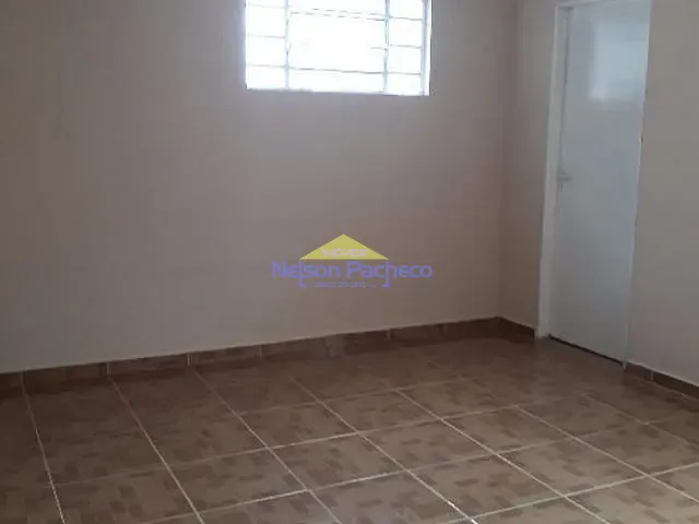 Casa com 250m² 1 quarto e 1 banheiro, para alugar, no bairro Residencial São João em Capivari