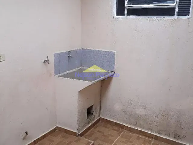 Casa com 250m² 1 quarto e 1 banheiro, para alugar, no bairro Residencial São João em Capivari