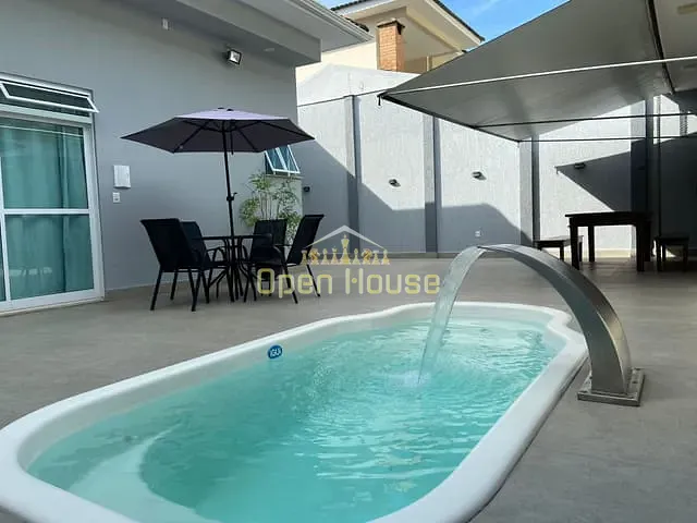 Casa com 360m² 3 quartos e 3 banheiros, à venda, no bairro Jardim Belvedere em Volta Redonda