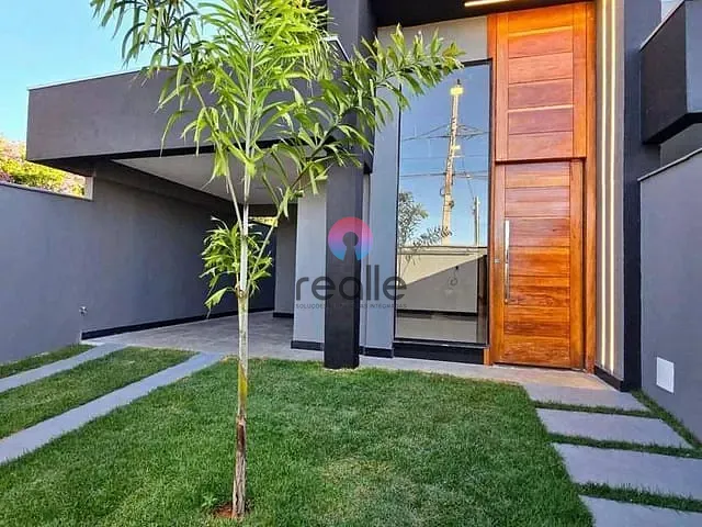 Casa com 110m² 3 quartos e 2 banheiros, à venda, no bairro Portal do Sol em Lagoa Santa