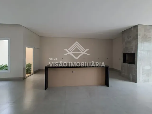 Casa 3 quartos e 2 banheiros, para alugar, no bairro Aquarela das Artes em Sinop