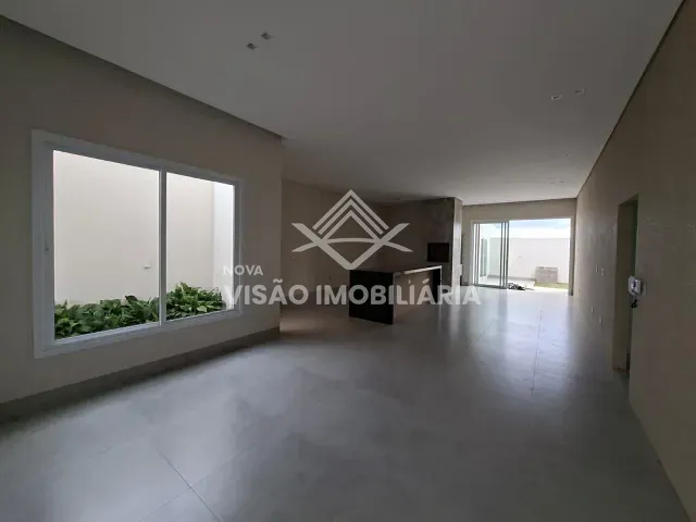 Casa 3 quartos e 2 banheiros, para alugar, no bairro Aquarela das Artes em Sinop