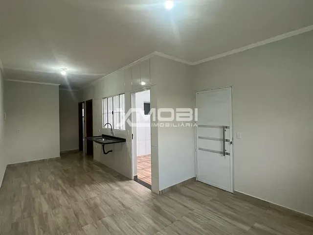 Casa com 109m² 2 quartos e 1 banheiro, à venda, no bairro Ypê em Jarinu