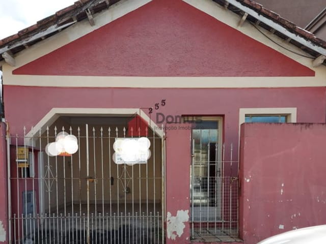 Casa com 175m², à venda, no bairro Centro em Pindamonhangaba