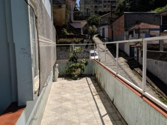 Casa à venda, no bairro Saldanha Marinho em Petrópolis