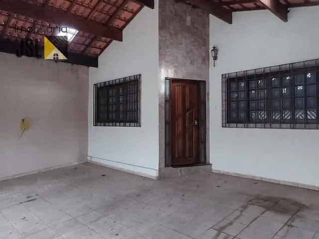 Casa com 252m² 3 quartos e 3 banheiros, à venda, no bairro Residencial Esperança em Caçapava