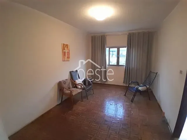 Casa com 248m², à venda, no bairro Jardim Conceição em Santa Bárbara D'Oeste