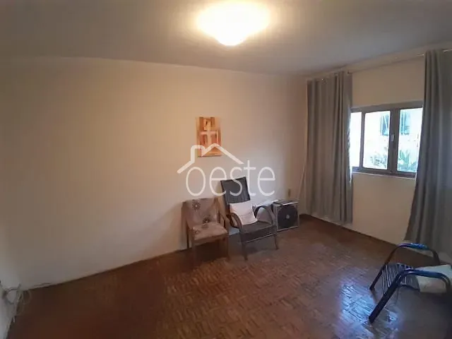 Casa com 248m², à venda, no bairro Jardim Conceição em Santa Bárbara D'Oeste