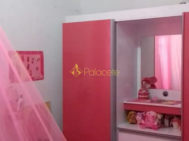 Casa com 125m² 3 quartos e 1 banheiro, à venda, no bairro Itaguaçú em Aparecida