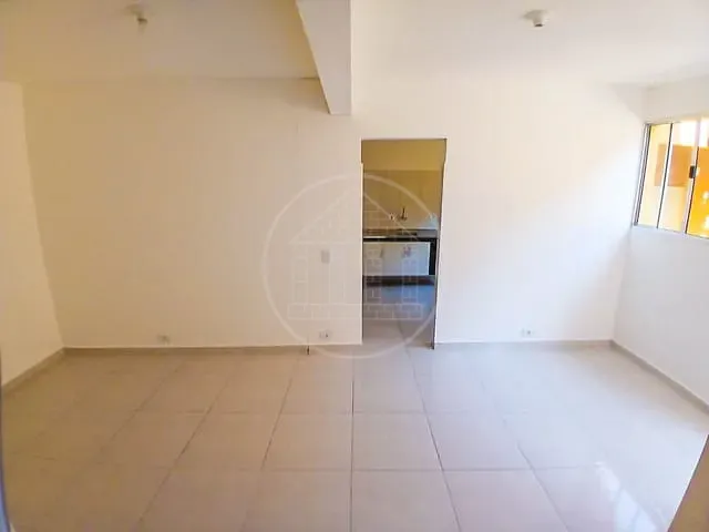 Casa com 197m² 2 quartos e 1 banheiro, para alugar, no bairro Parque Alto do Rio Bonito em São Paulo