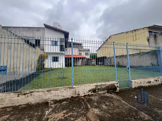 Casa 2 quartos e 2 banheiros, à venda, no bairro Voldac em Volta Redonda