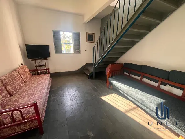 Casa 2 quartos e 2 banheiros, à venda, no bairro Voldac em Volta Redonda
