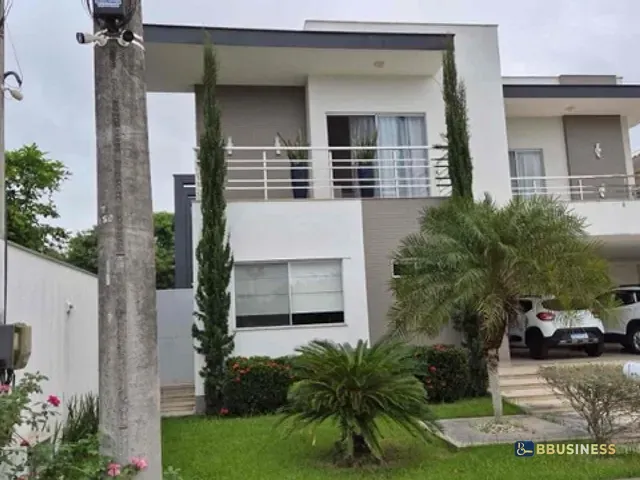 Casa com 500m² 4 quartos e 5 banheiros, à venda, no bairro Parque Califórnia em Campos dos Goytacazes