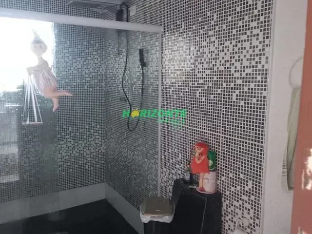 Casa com 507m² 3 quartos e 3 banheiros, à venda, no bairro Primavera 1B em São José dos Campos
