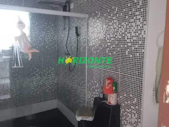 Casa com 507m² 3 quartos e 3 banheiros, à venda, no bairro Primavera 1B em São José dos Campos