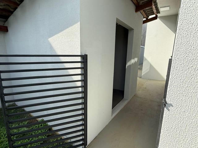 Casa com 301m² 3 quartos e 1 banheiro, à venda, no bairro Residencial Riviera Suíça em Sinop