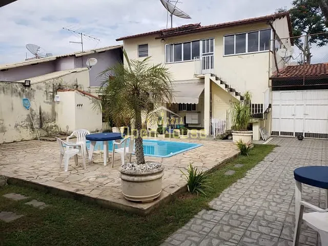 Casa com 200m² 3 quartos e 3 banheiros, à venda, no bairro Morada do Vale (Califórnia da Barra) em Barra do Piraí