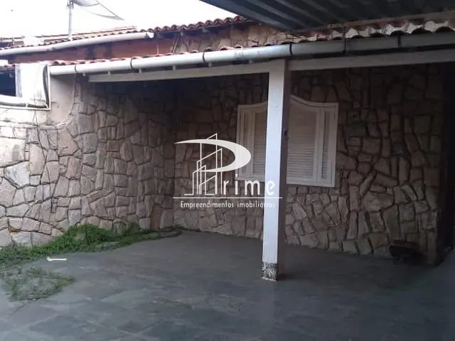 Casa com 180m² 3 quartos e 2 banheiros, à venda, no bairro Itaipu em Niterói