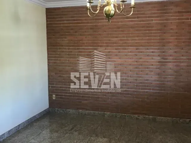 Casa com 240m² 6 quartos e 6 banheiros, à venda, no bairro Jardim Paulista em Bauru