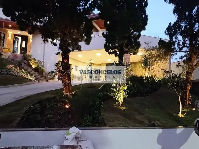 Casa com 1000m² 6 quartos e 10 banheiros, à venda ou para alugar, no bairro Jardim Das Colinas em São José Dos Campos