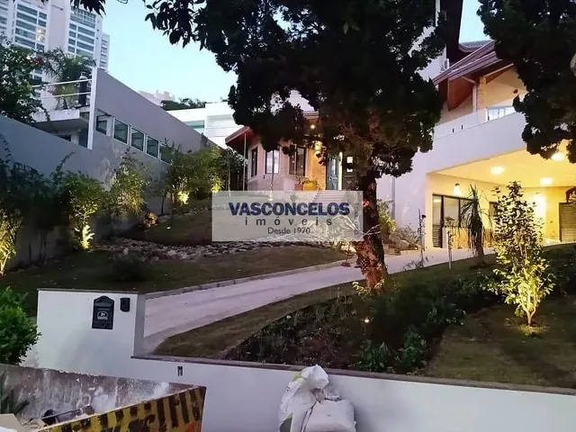 Casa com 1000m² 6 quartos e 10 banheiros, à venda ou para alugar, no bairro Jardim Das Colinas em São José Dos Campos