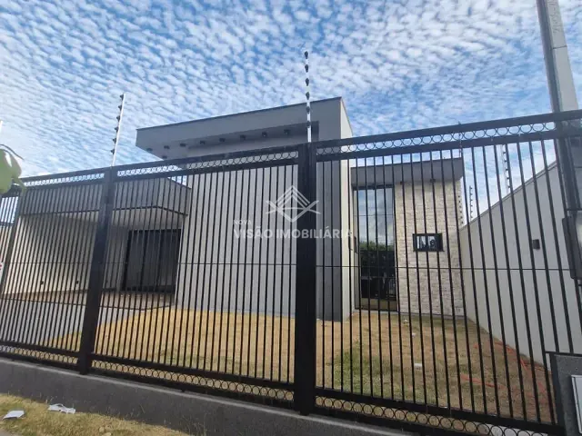 Casa 3 quartos e 4 banheiros, à venda, no bairro Jardim Primavera em Sinop