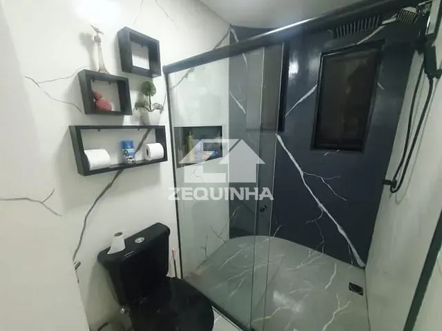 Casa com 107m² 4 quartos e 4 banheiros, à venda, no bairro Jardim Primeiro de Maio em Osasco