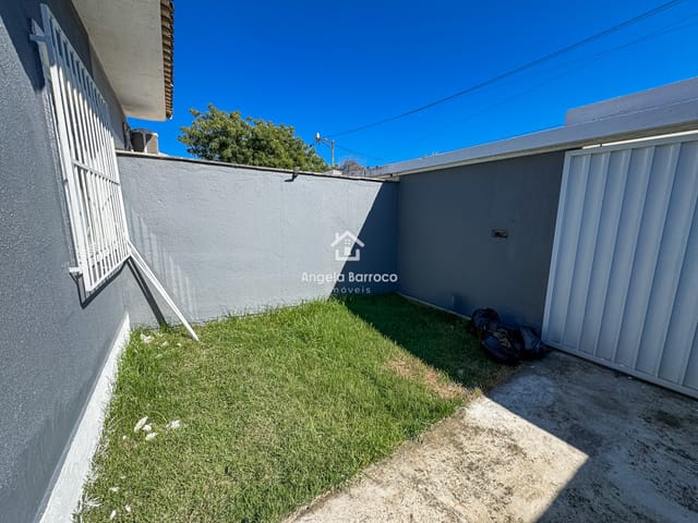 Casa 2 quartos e 2 banheiros, para alugar, no bairro Barroco (Itaipuaçu) em Maricá