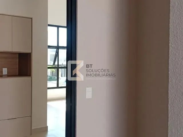 Casa com 203m² 3 quartos e 2 banheiros, à venda, no bairro Vila Rubens em Indaiatuba