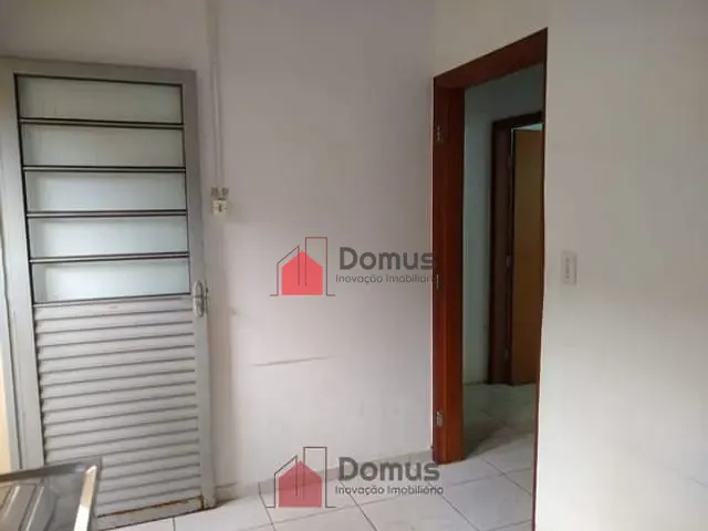 Casa para alugar, no bairro Jardim Campo Alegre em Pindamonhangaba