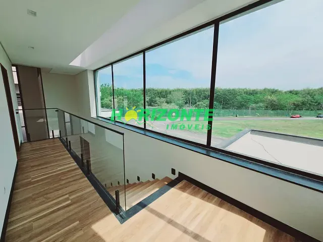 Casa com 600m² 4 quartos e 5 banheiros, à venda, no bairro Condomínio Residencial Colinas do Paratehy em São José dos Campos