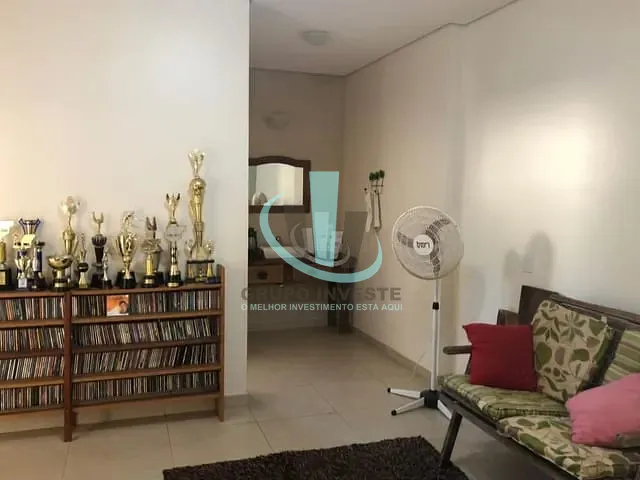 Casa com 600m² 4 quartos e 6 banheiros, à venda, no bairro VILA HARMONIA em ARARAQUARA