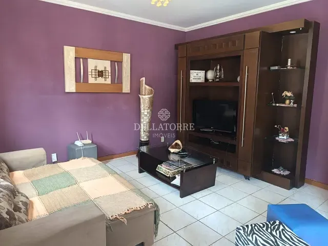 Casa 3 quartos e 3 banheiros, à venda, no bairro Granja Guarani em Teresópolis