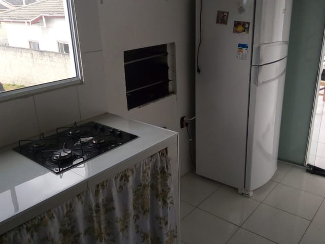 Casa com 300m² 2 quartos e 1 banheiro, à venda, no bairro Residencial e Comercial Cidade Jardim em Pindamonhangaba