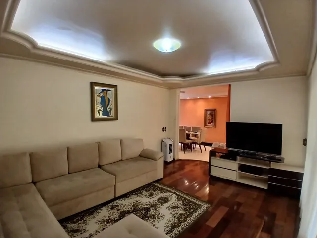 Casa 7 quartos e 7 banheiros, à venda, no bairro Castelo em Belo Horizonte