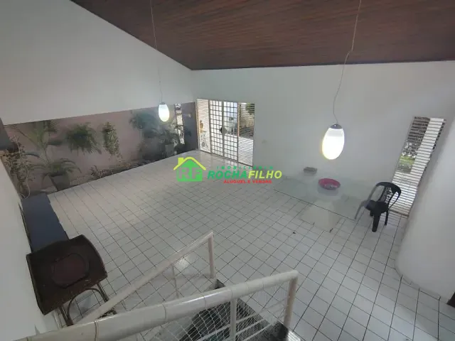 Casa 6 quartos e 6 banheiros, para alugar, no bairro Ininga em Teresina