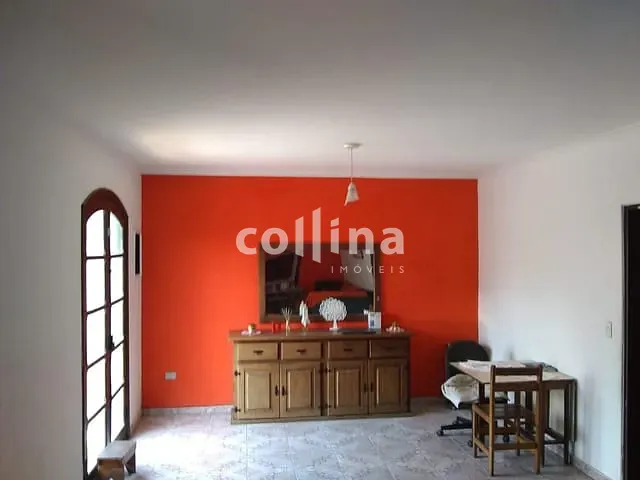 Casa com 332m² 5 quartos e 5 banheiros, à venda, no bairro Centro em Carapicuíba