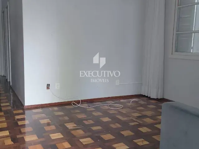 Casa 3 quartos e 2 banheiros, para alugar, no bairro Centro em Arroio do Meio