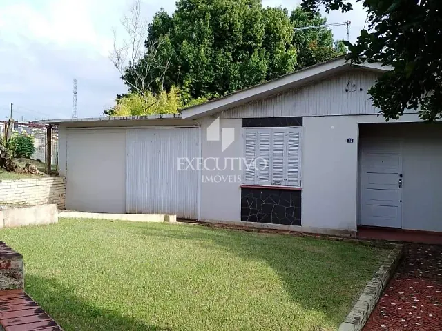 Casa 3 quartos e 2 banheiros, para alugar, no bairro Centro em Arroio do Meio
