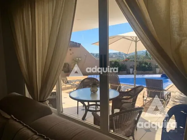 Casa com 849m² 4 quartos e 6 banheiros, à venda, no bairro Estrela em Ponta Grossa
