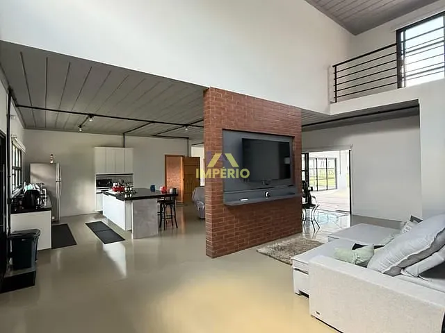 Casa com 2575m² 5 quartos e 6 banheiros, à venda, no bairro Residencial Primavera em Salto
