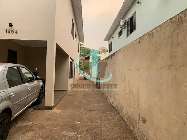Sobrado com 201m² 3 quartos e 2 banheiros, à venda, no bairro JARDIM SANTA LÚCIA em ARARAQUARA